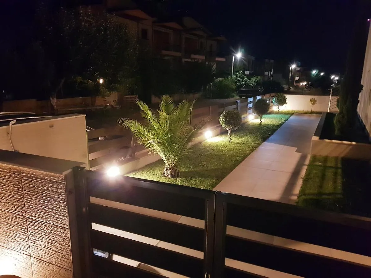 نيكيتي Sithonia Suites Luxury Apartments 3 Beds